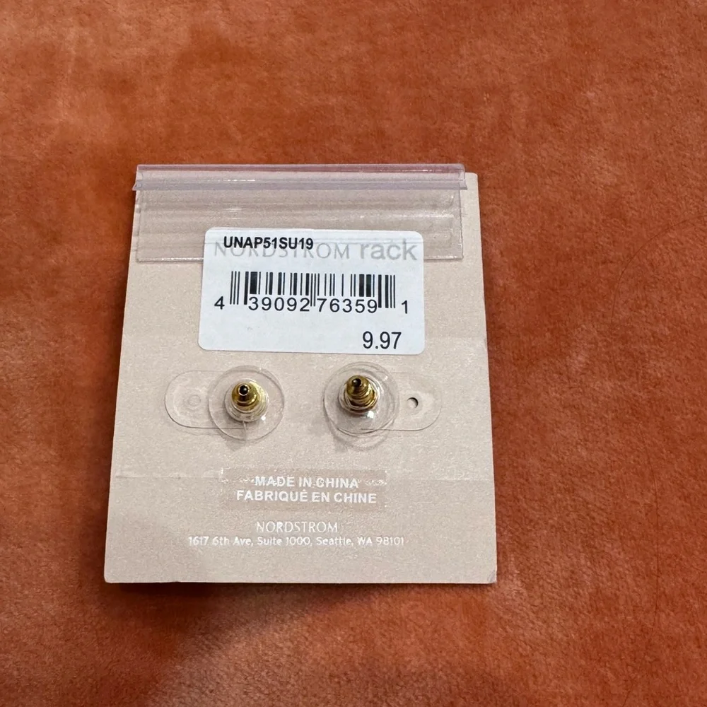 Nordstrom Gold and Gray Geometric Earrings - Picture 2 of 2